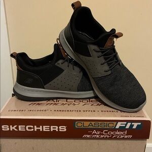 Skechers Men's Black and Brown Sneakers w/Original Box. SZ 10 Delson Camben